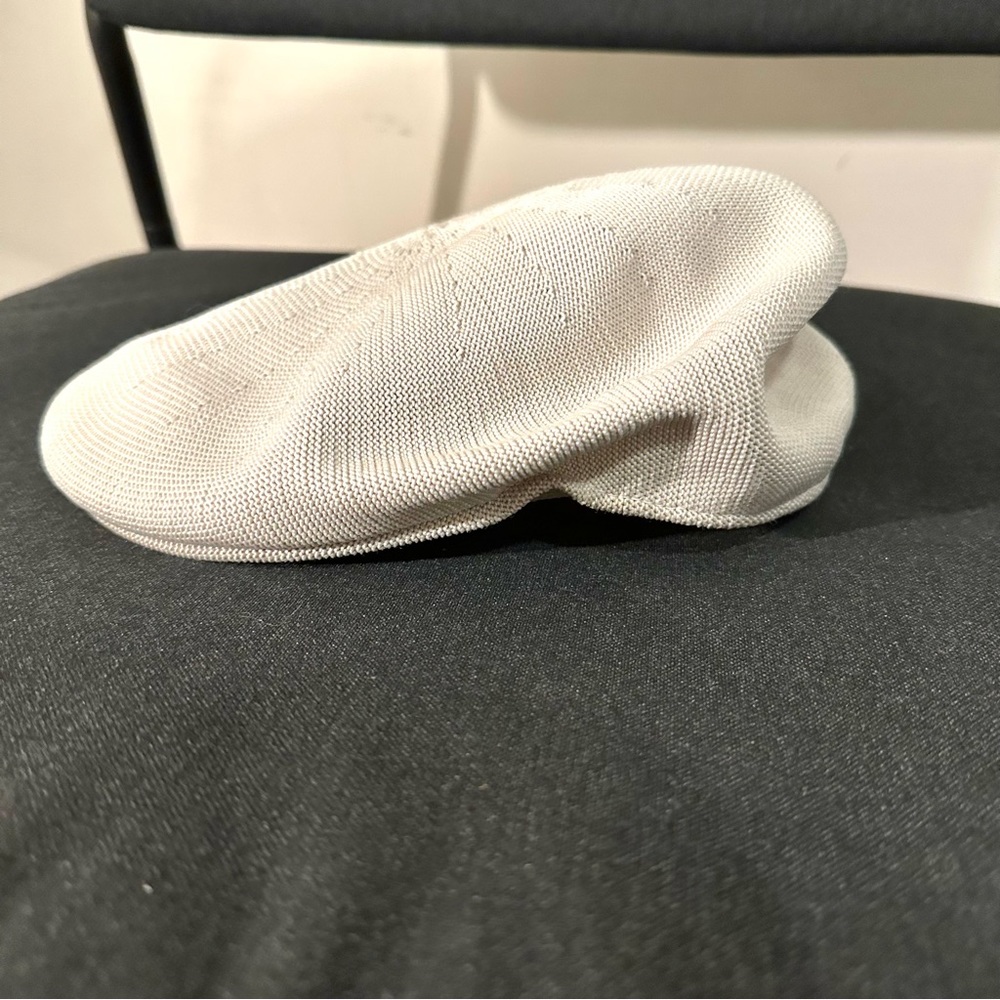 Dockers newsboy beret